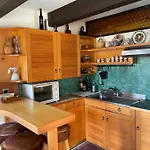 Casa de Férias Family House Zbilje *