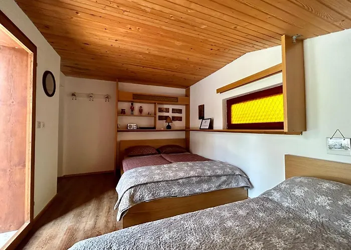 بيت للعطل Family House Zbilje *